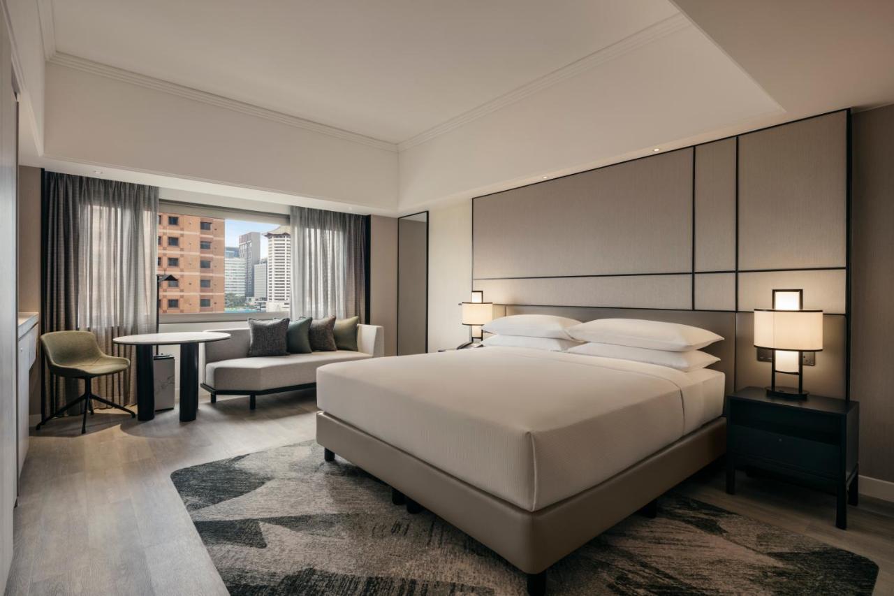 ฮิลตัน สิงคโปร์ ออร์ชาร์ด Hotel ภายนอก รูปภาพ Deluxe King