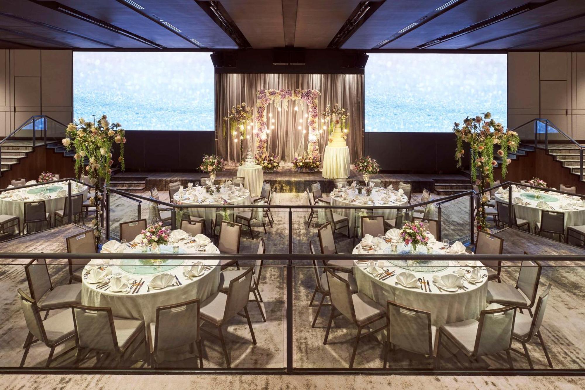 ฮิลตัน สิงคโปร์ ออร์ชาร์ด Hotel ภายนอก รูปภาพ The ballroom at the hotel